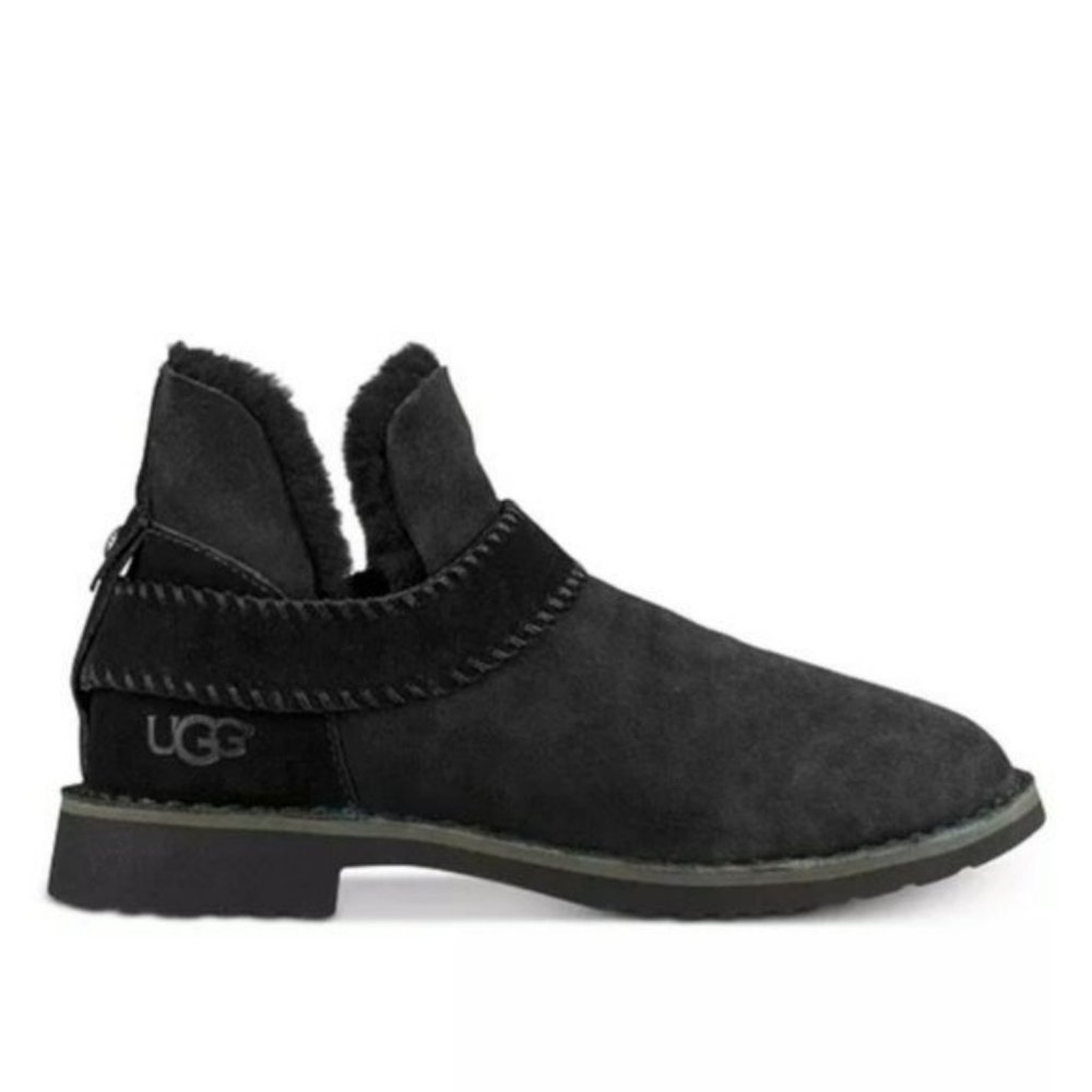 UGG McKay Black Boot -7.5 - Picture 2 of 7